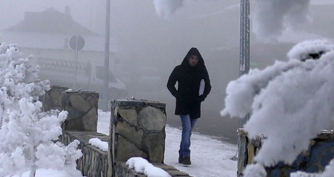  Doğu buz kesti: Göle eksi 28'i gördü