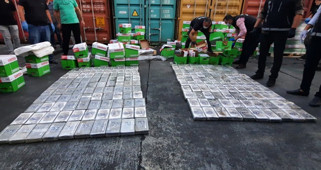 Mersin Limanı'nda 220 kilo kokain ele geçirildi