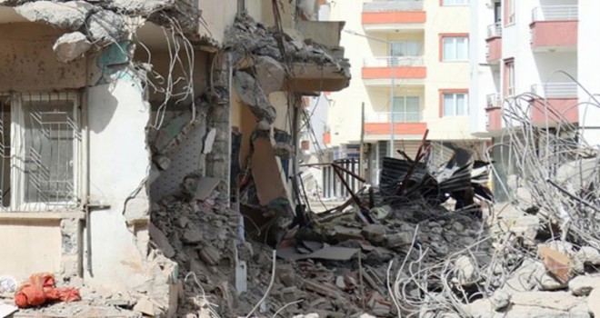 3 yıl önce deprem uyarısı yaptığı yerde sağlam bina kalmadı