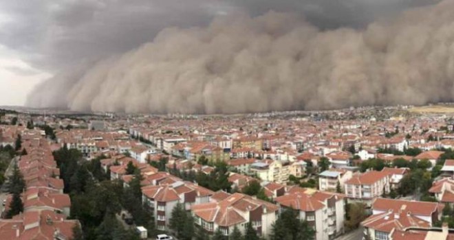 Avrupa Uzay Ajansı'ndan Türkiye'ye çöl tozu uyarısı: 15-18 Nisan tarihleri arasında etkili olacak