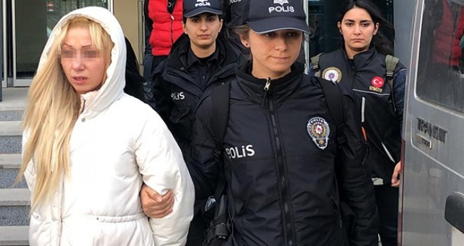 Polis böyle bastı! 3'ü kadın 10 kişi...