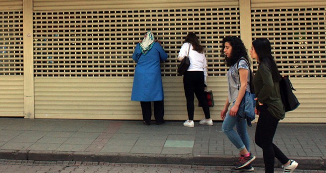 Kocaeli'de bir gecede kapatılan kuyumcu mağazası onlarca insanı mağdur etti