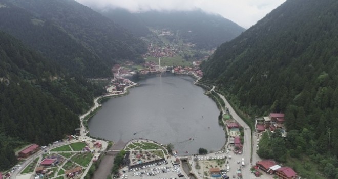  Uzungöl'de yıkımlar başlıyor