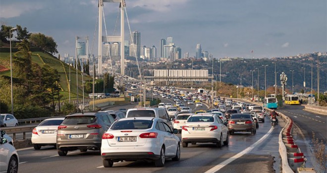 İstanbul'a giriş çıkışlar yasaklandı, yolda olanlar geri gönderiliyor