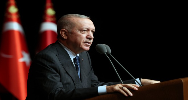 Cumhurbaşkanı Erdoğan: '110 bin üzerinde yeni yatağı öğrencilerimizin hizmetine sunacağız'