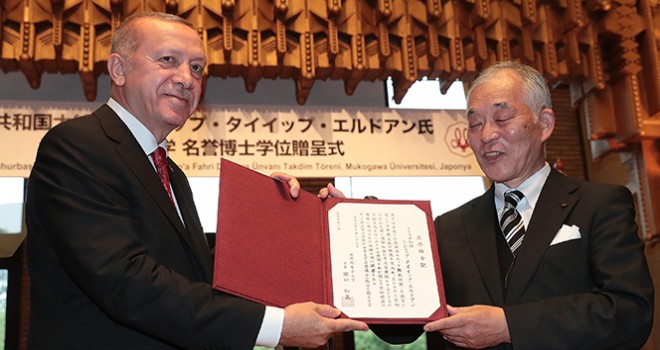 Cumhurbaşkanı Erdoğan'a Japonya'da fahri doktora unvanı verildi