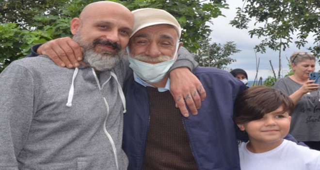 İtalya'dan Türkiye'ye uzanan baba-oğul hasreti mutlu son ile bitti