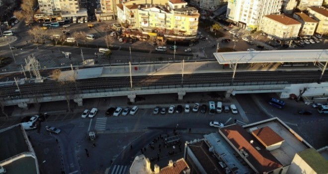 Boş kalan Marmaray istasyonları havadan görüntülendi