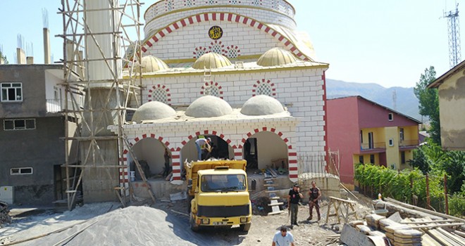 Terör yıktı, devlet yaptı