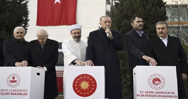 Bakan Kurum 'Hatay için hemen şimdi' diyerek duyurdu...