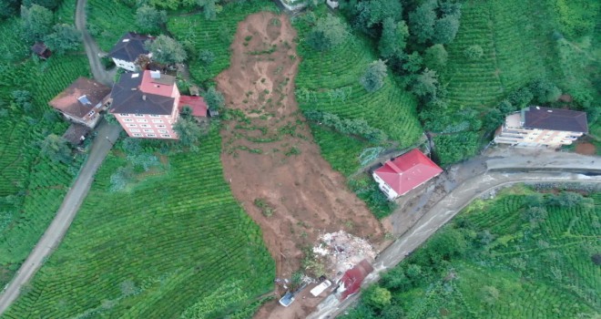 Rize'de sel felaketinde ölü sayısı 2 oldu