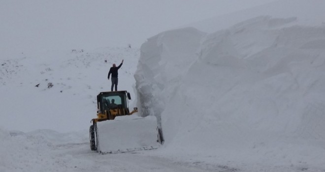 Muş'ta kar kalınlığı 5 metreyi geçti!