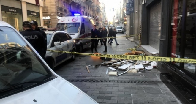  İstiklal Caddesi'nde feci ölüm