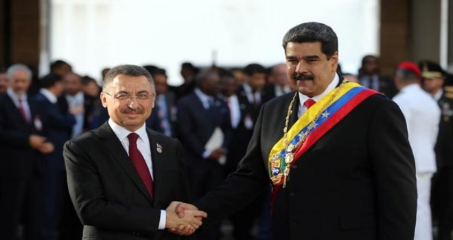 Cumhurbaşkanı Yardımcısı Oktay Maduro'nun yemin törenine katıldı