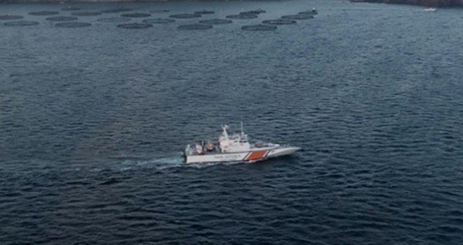 Dikili'de tekne battı! 3 göçmen kurtarıldı, 4'ünün cansız bedenine ulaşıldı