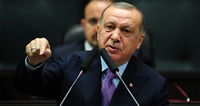 Cumhurbaşkanı Erdoğan, “Zerre kadar onuru olsa o koltuktan çekip giderdi”