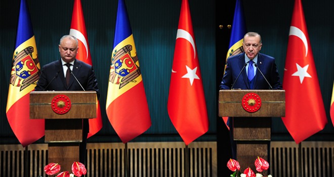 Cumhurbaşkanı Erdoğan'dan Moldova'ya 'FETÖ' çağrısı