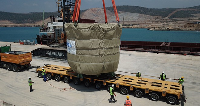 Akkuyu NGS'nin inşaatı devam eden 1 nolu ünitesinin ilk büyük boyutlu ekipmanı sahaya ulaştı