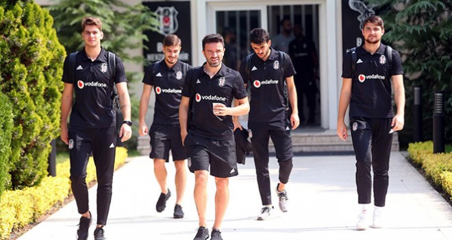 Beşiktaş, Malmö maçı için İsveç'e gitti