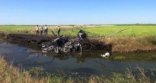 Helikopter düştü, pilot yanarak öldü