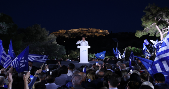 Yunanistan'da galibi Miçotakis'in partisi oldu