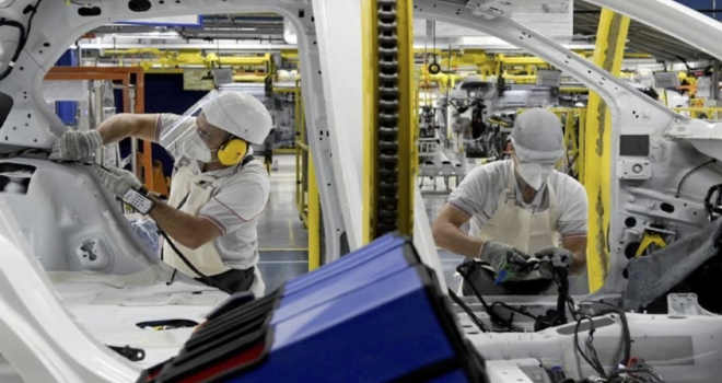 Volkswagen fabrikalarında bilgisayar sistemindeki arıza nedeniyle üretim durdu