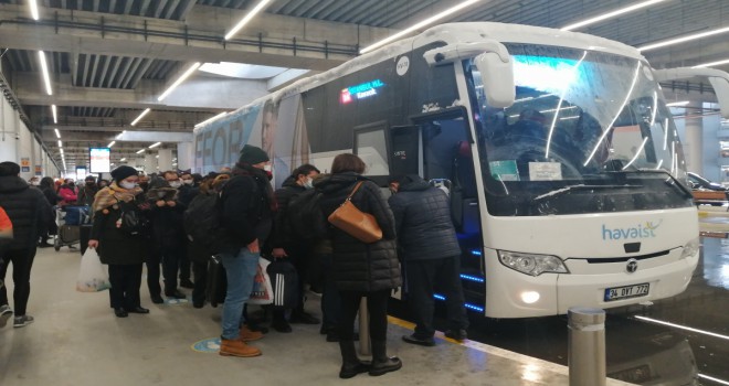 İstanbul Havalimanı ile şehir merkezi arasındaki ulaşım yeniden başladı