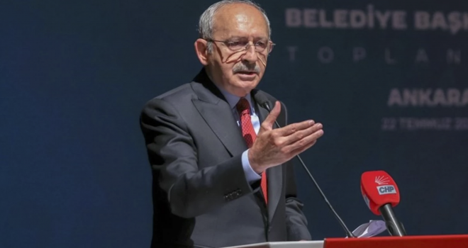 Kılıçdaroğlu, partililere verdi veriştirdi