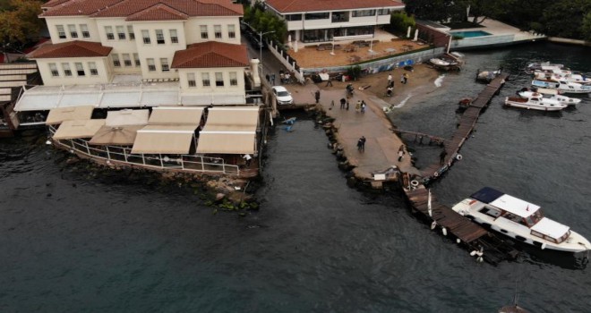 Üsküdar Bekar Deresi'nin çözümsüz sorunu ‘lağım kokusu'