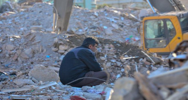 Depremde hayatını kaybedenlerin sayısı 36 bin 187'ye yükseldi