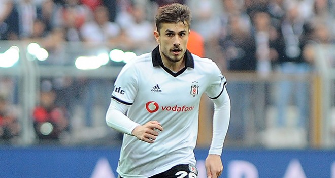 Beşiktaşlı futbolcuya mahkemeden kötü haber