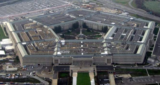  Pentagon'da istifa depremi