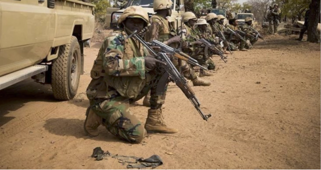 Nijer'de muhafızlarından darbe girişimi!