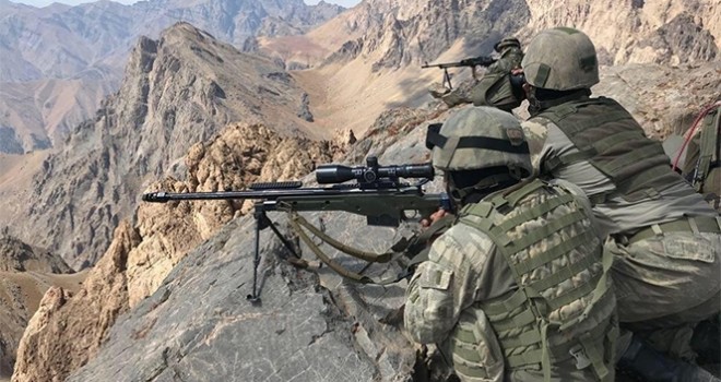 MSB: '24 PKK/YPG'li terörist etkisiz hale getirildi'