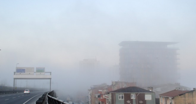 İstanbul'da sabah saatlerinde sis etkili oldu