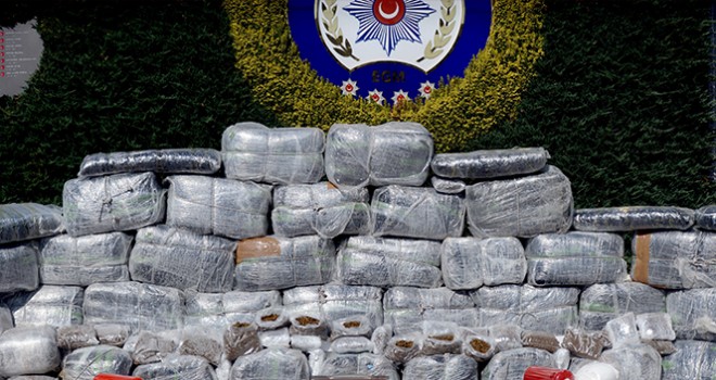 İstanbul'da son yılların en büyük uyuşturucu operasyonu