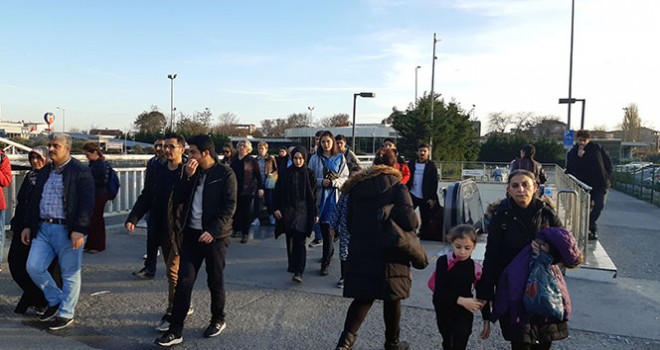  Aksaray- Yenikapı arasında metro raydan çıktı iddiası