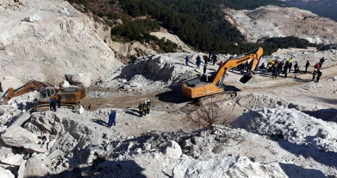 Muğla'da maden sahasında heyelan