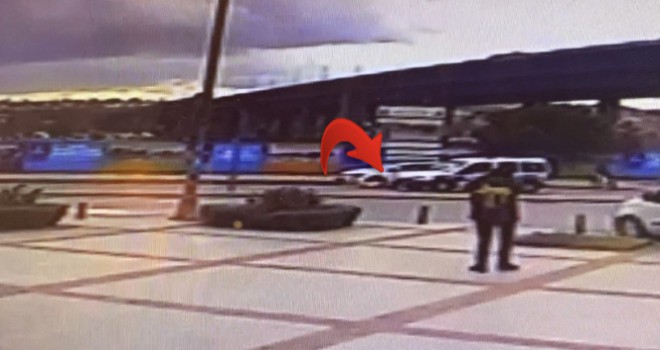 İstanbul'da feci kaza: Havada takla atan genç kadın yere savruldu