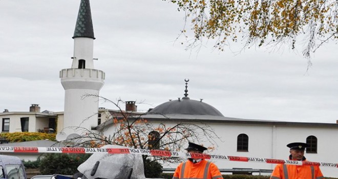  FETÖ'cüler camileri hedef gösteriyor