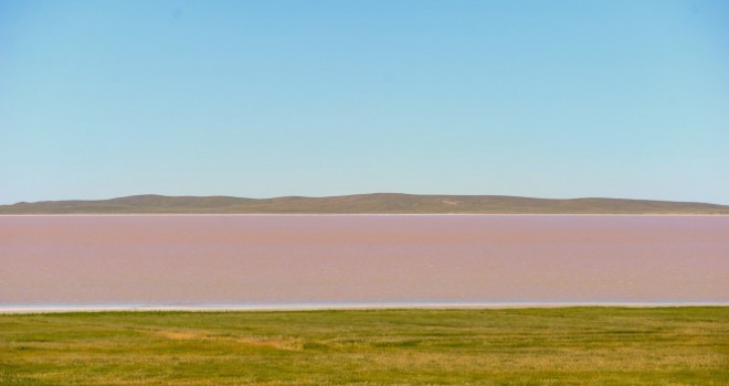 Tuz Gölü pembe renge büründü