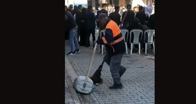  Mersinli temizlik işçisi sosyal medyayı salladı