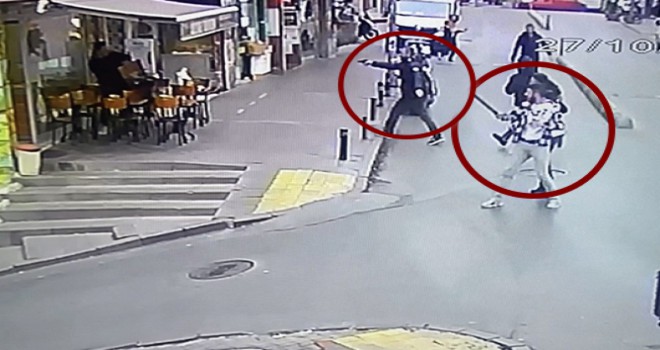 İstanbul'da döner bıçaklı ve silahlı saldırı kamerada