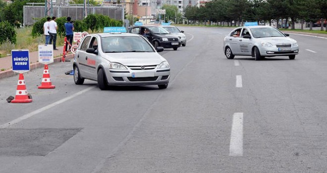 Yeni düzenleme geliyor! Ehliyeti olan ancak kullanamayan...