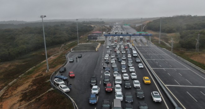 Tuzla'da Formula yarış heyecanı trafiği vurdu