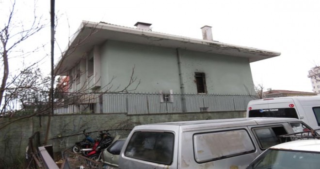 Beykoz'da o çatışmanın izlerini taşıyan villa satışa çıktı
