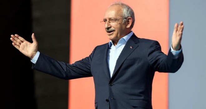 Kılıçdaroğlu aday mı oluyor? Astırdığı seçim afişleri kafaları iyice karıştırdı