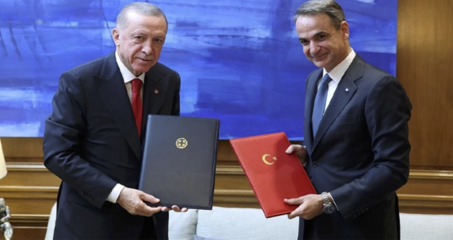 Cumhurbaşkanı Erdoğan ve Miçotakis imzaları attı!
