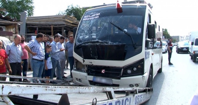 Sultangazi'deki kazada facianın eşiğinden dönüldü: 1'i çocuk 9 yaralı