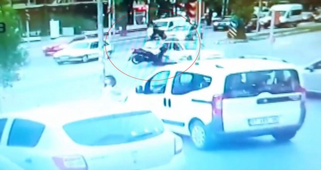 Motosiklet sürücüsünün feci ölümü güvenlik kamerasında